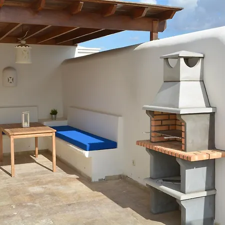 Atlas Private Pool Playa Blanca (Lanzarote)
